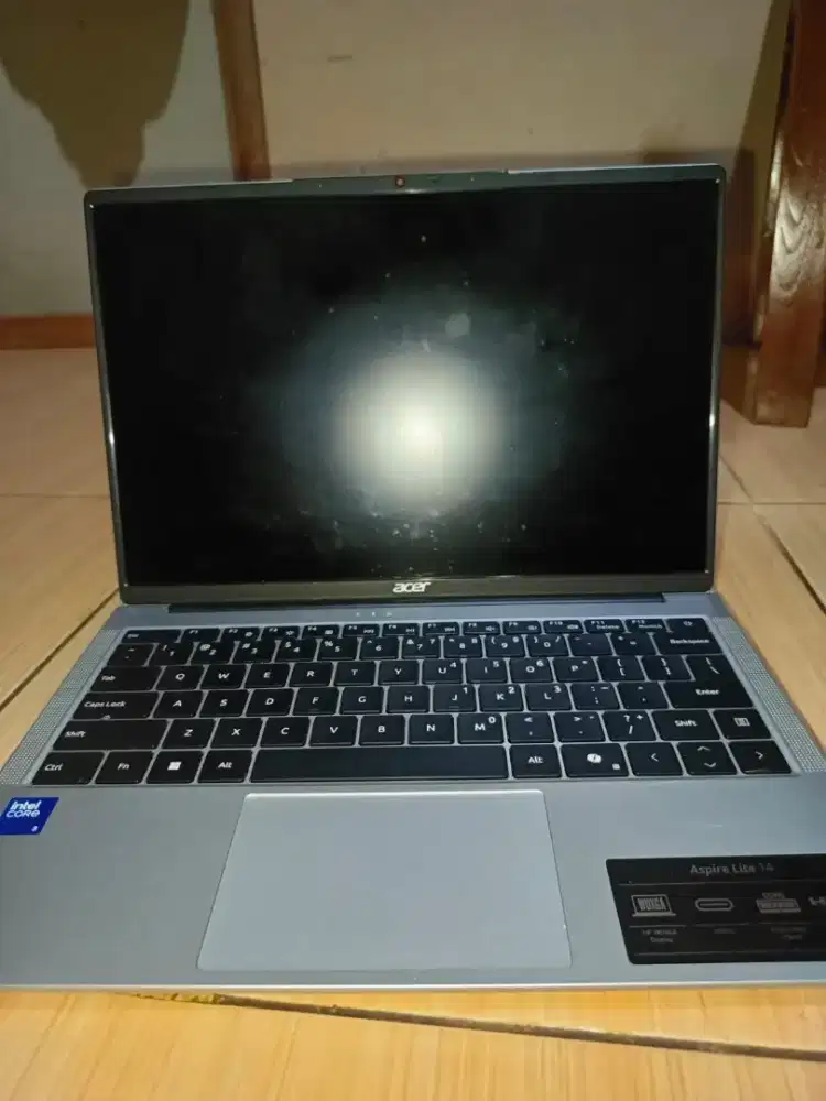 DiJual Laptop Asus Aspire Lite 14
