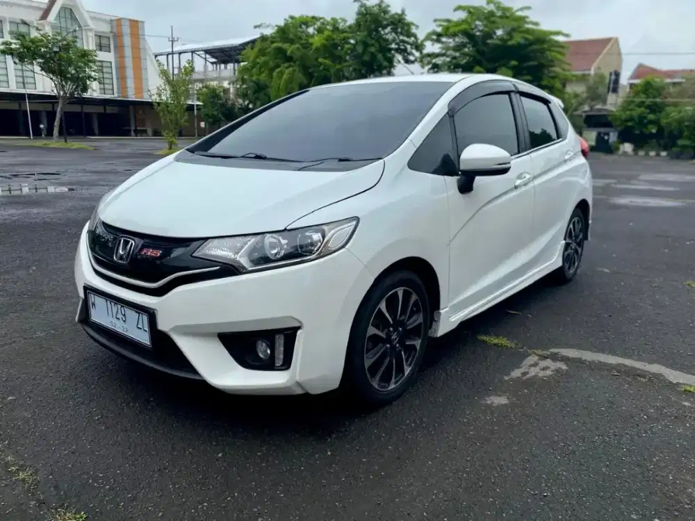 Honda Jazz RS at 2016.Putih Favorite