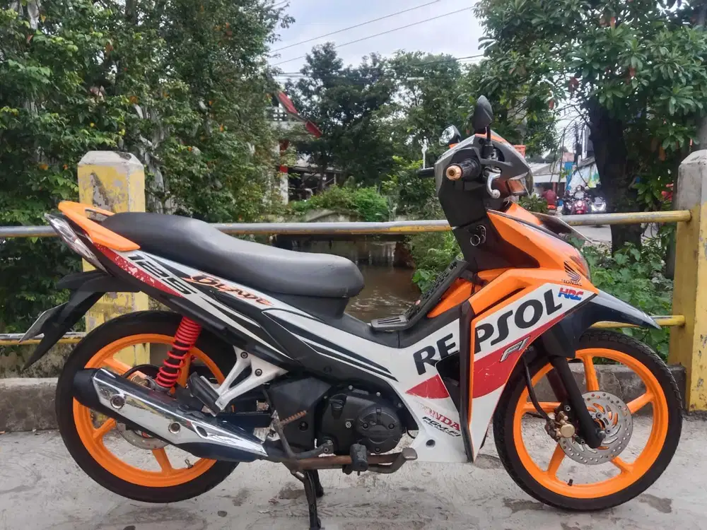 Honda Blade 125 fi th 2014 pajak hidup