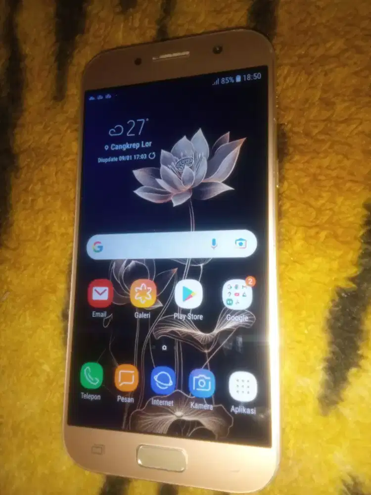 SamsungA520F-NFC,Ram3/32,Android-9th.2020,KameraJernih,CasingOri-Gold