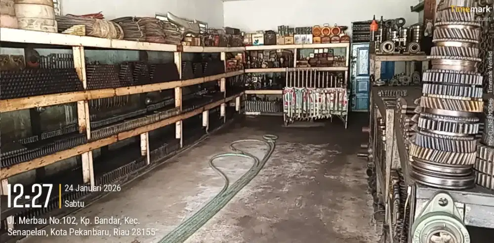 Besi/metal kebutuhan Industry