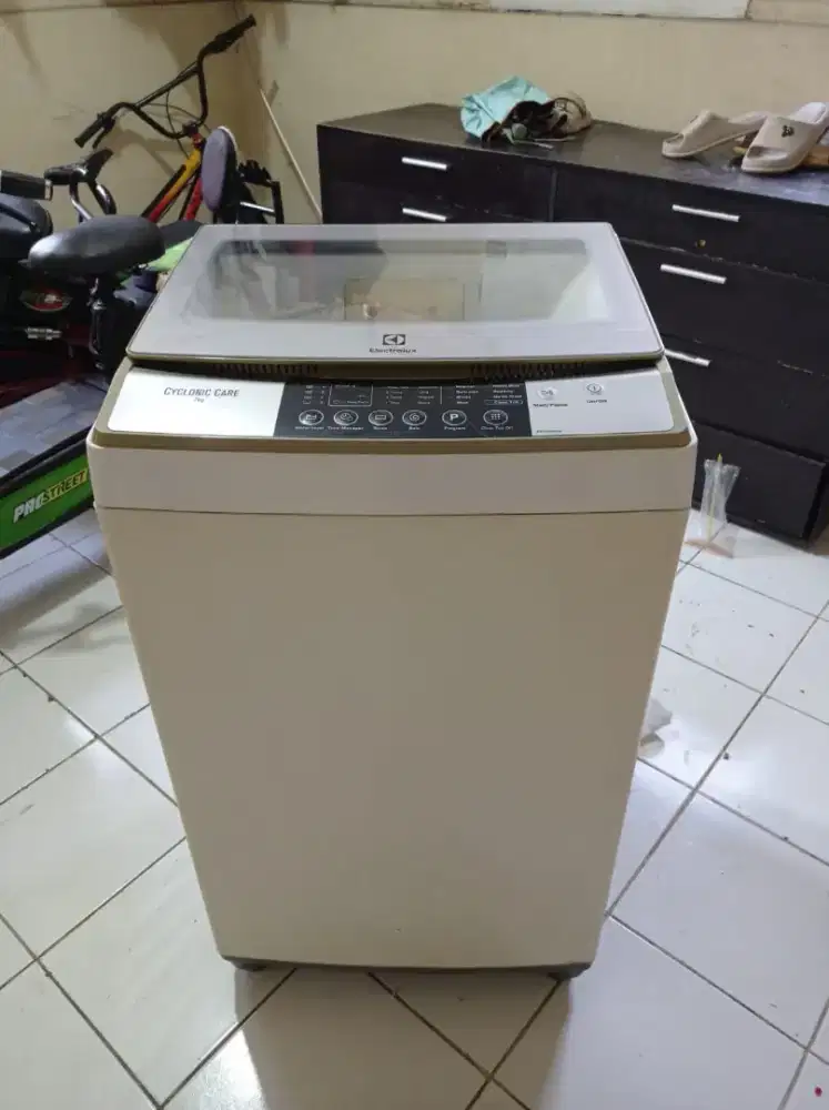 Electrolux 7kg mulus siap pakai normal original