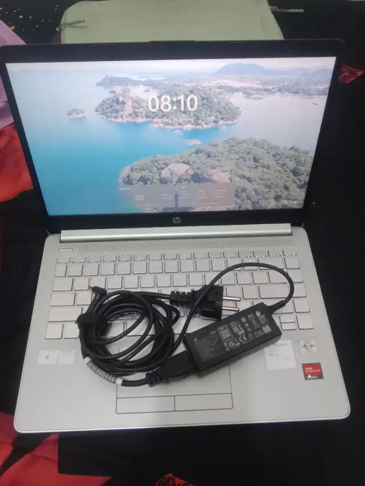 HP LAPTOP 14s-dk1xxx