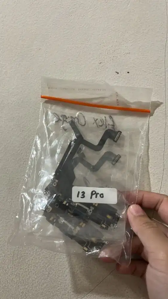 flex charger ip 13 pro