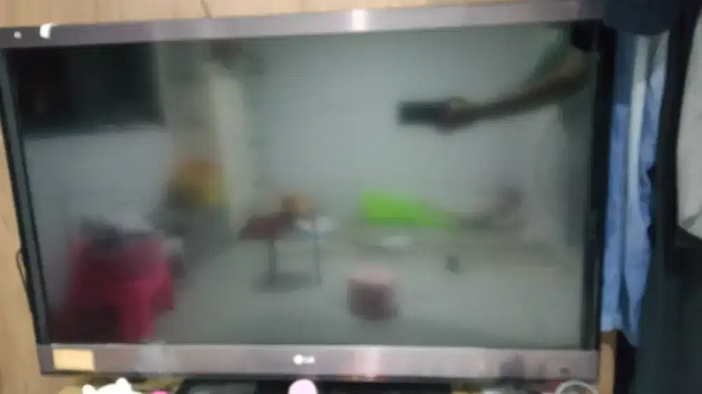 Dijual TV LG 42 inch