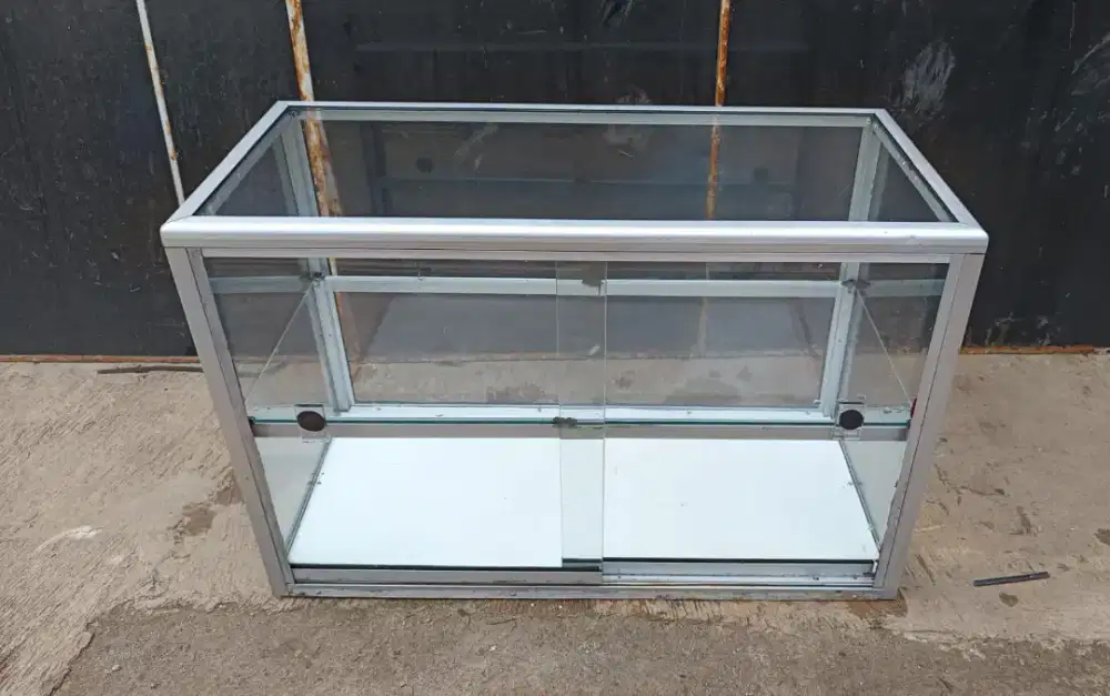 Jual Etalase lauk pauk second, Lok Pamulang Barat, Tangsel