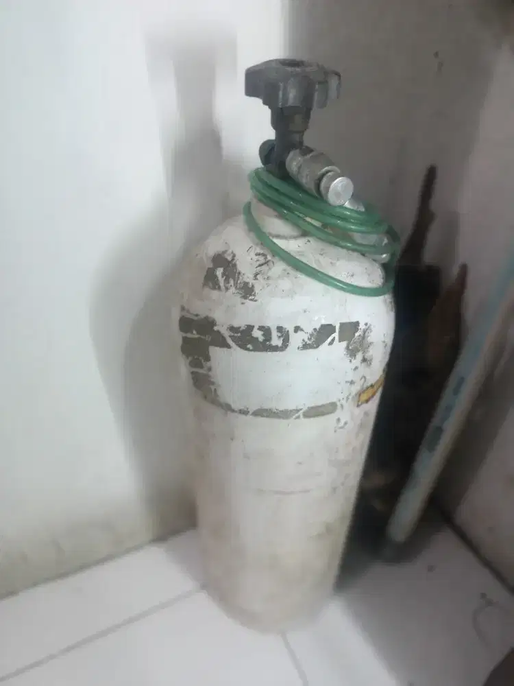 Tabung co2 besar