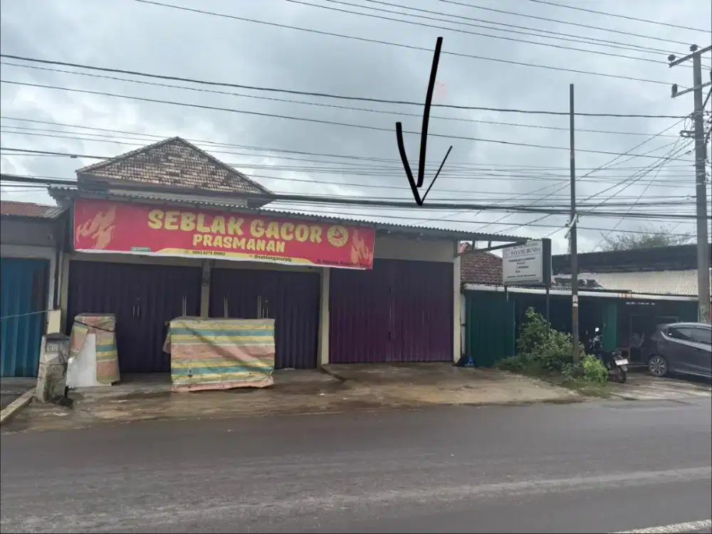 Toko baru selesai dikontrakan