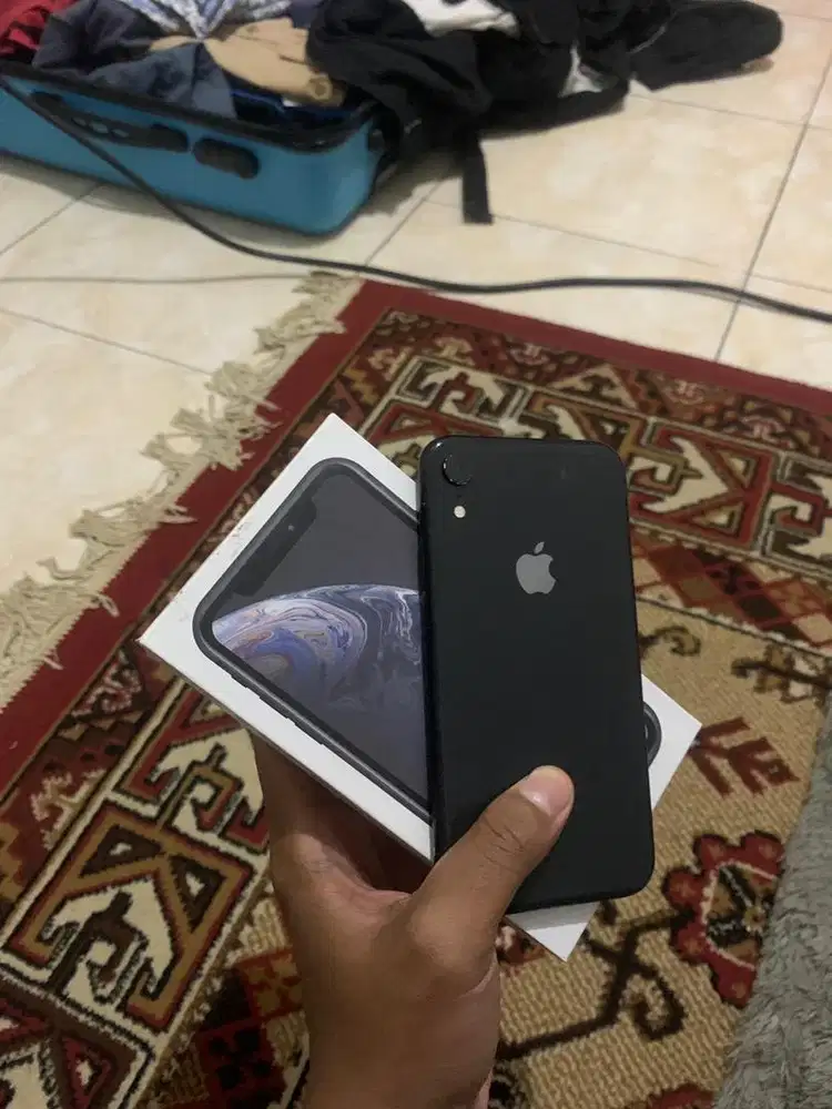 iphone xr 64 gb