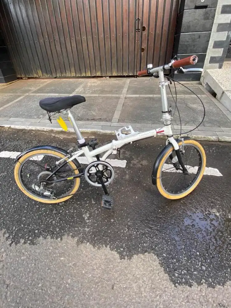Sepeda Lipat Folding London Bike Putih