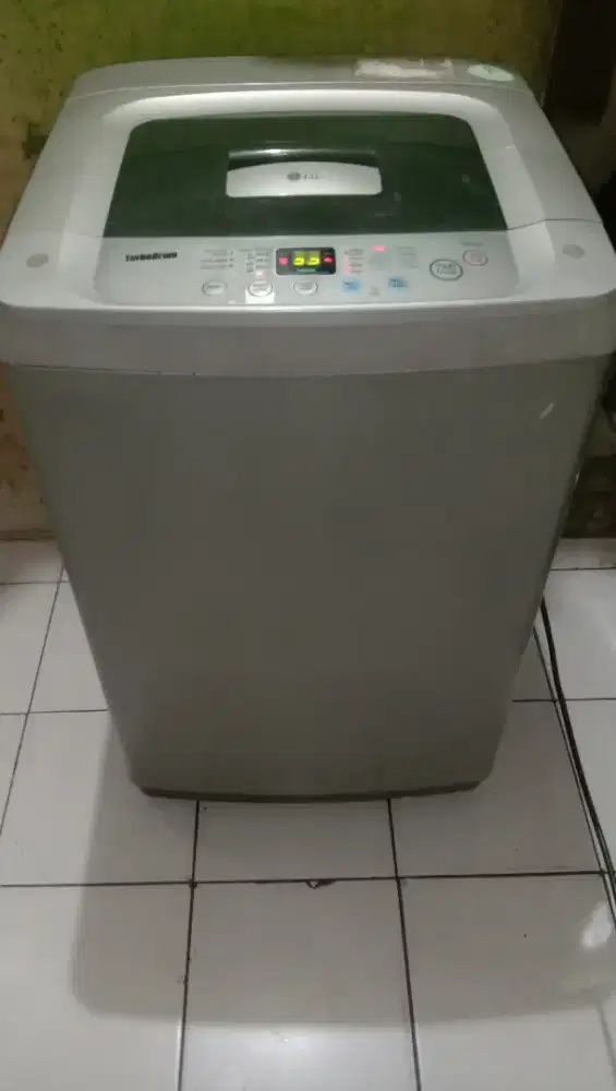 Mesin cuci lg 8 kg