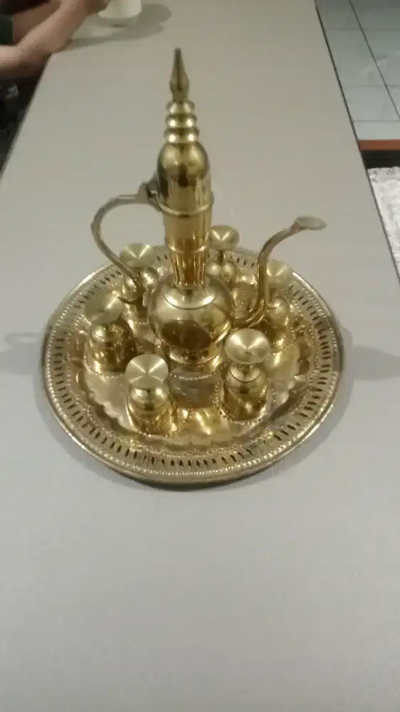 Hiasan kumingan antik