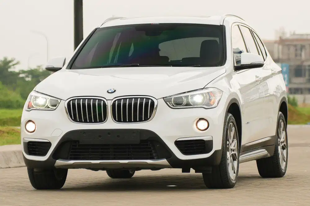 #Storm Trooper! BMW X1 F48 XLine 2018 Panoramic Full Spec! 320i c200