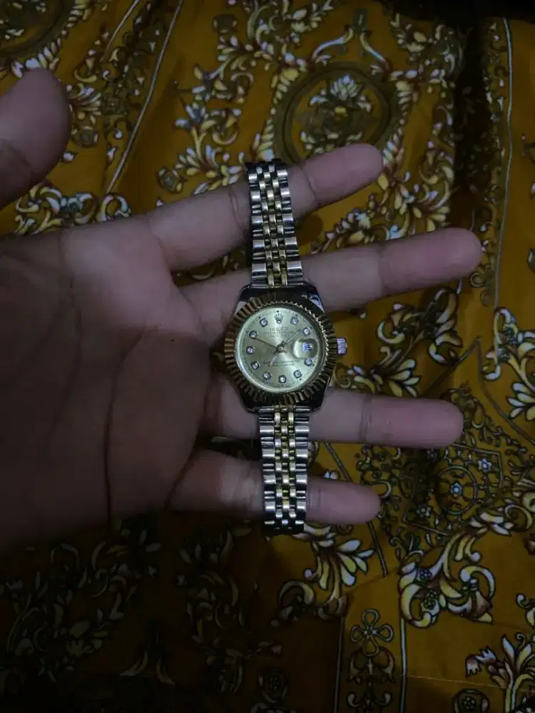 Jual jam tangan wanita