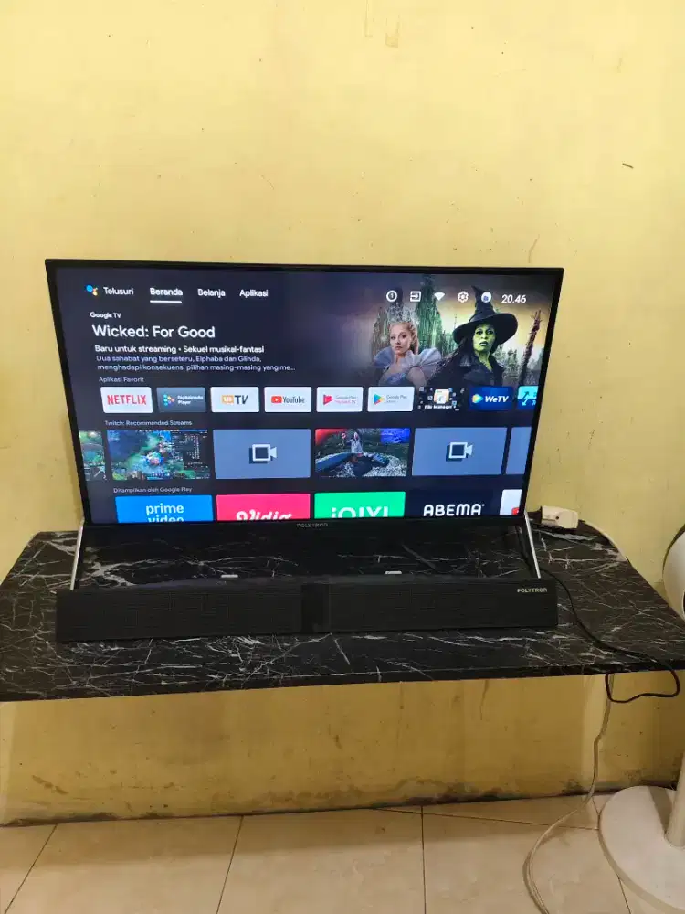 Android TV Polytron Soundbar 32 inchi