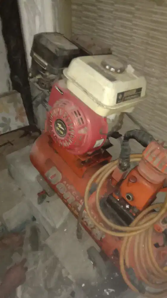 Kompresor Angin Honda G150 mesin silinder tunggal kapasitas 144cc