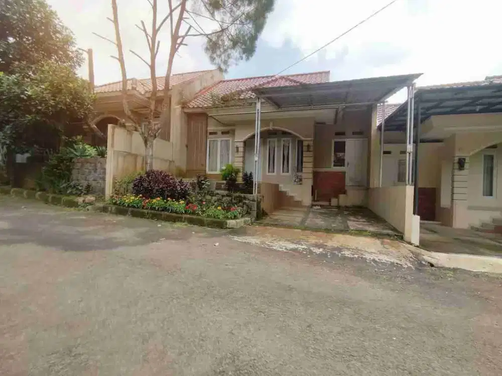 RUMAH 3 KAMAR DI SRIWIDARI KOTA SUKABUMI