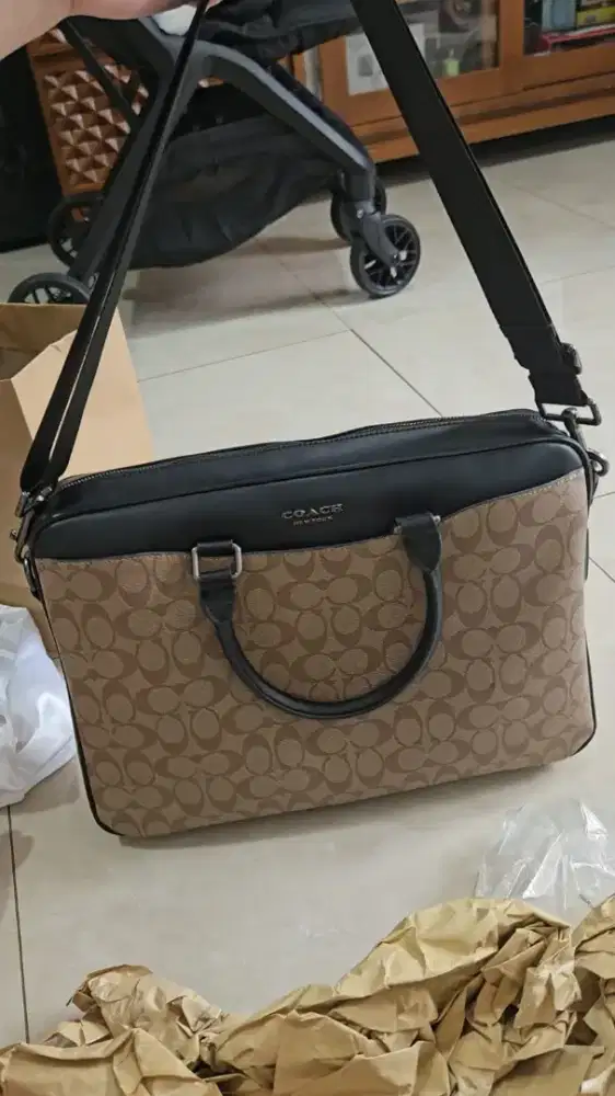 Tas Laptop Unisex