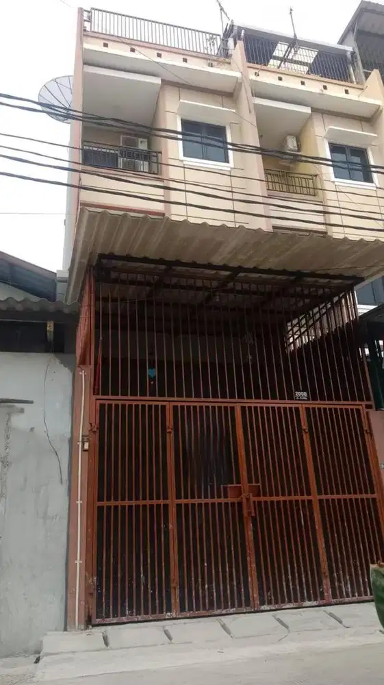 Jual Rumah Cepat Bagus Keren - Semi Furnished