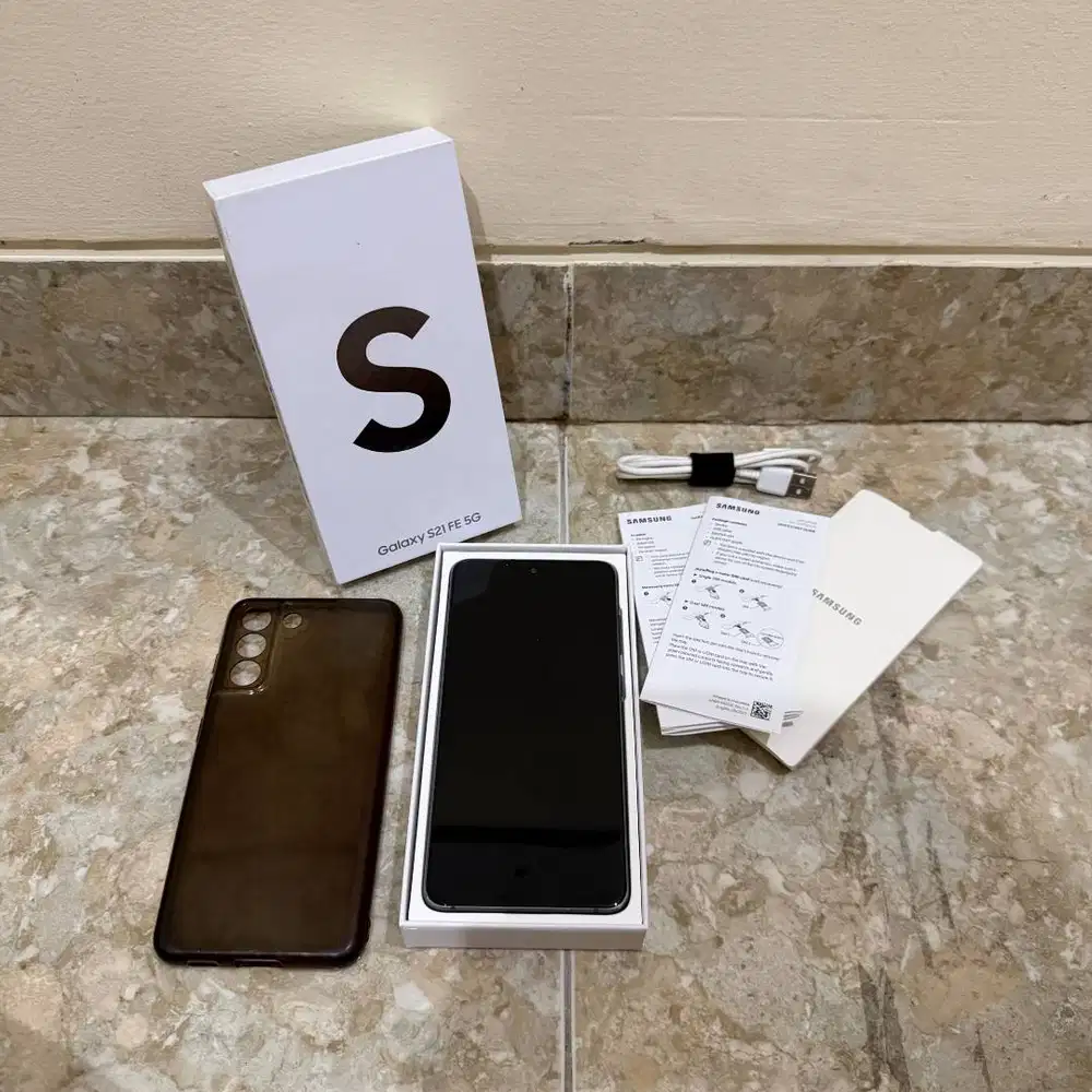 HP/Handphone SAMSUNG S21 FE 5G 2nd Mulus Like New