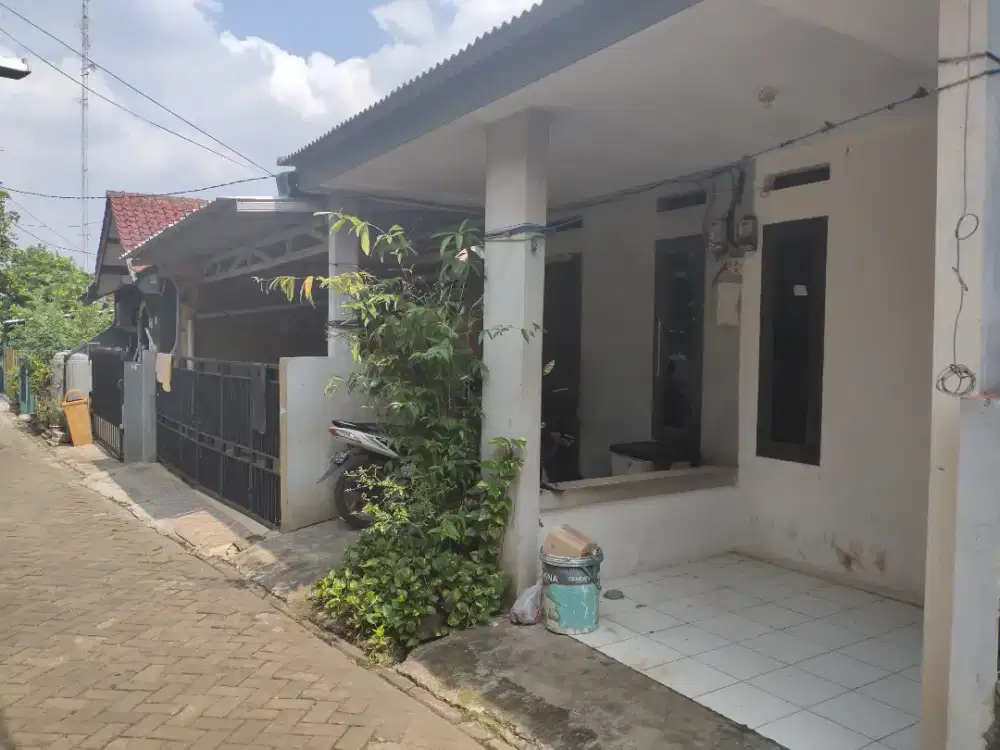 Kontrakan 3 petak jalan sukarela1 peninggilan larangan