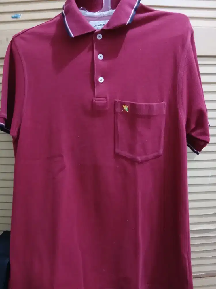 Kaos Arnold Palmer berkerah