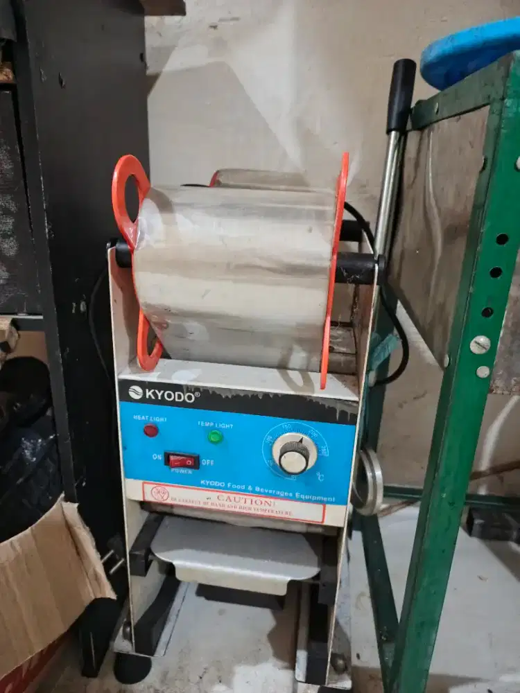 Perlatan dapur dan perdagangan