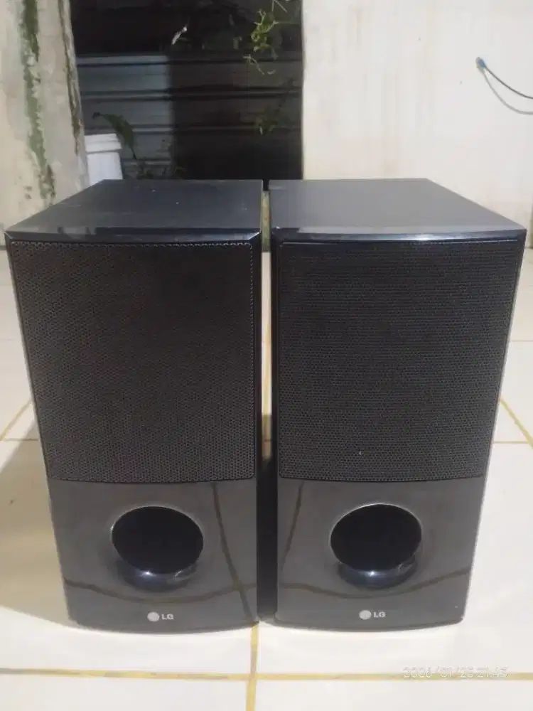 SUBWOOFER LG 7 INCH