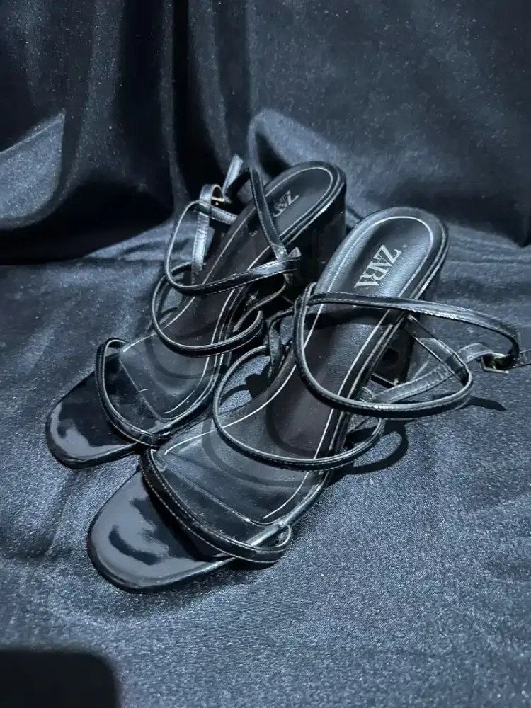 Dijual Murah Sepatu Sandal Zara Size 39
