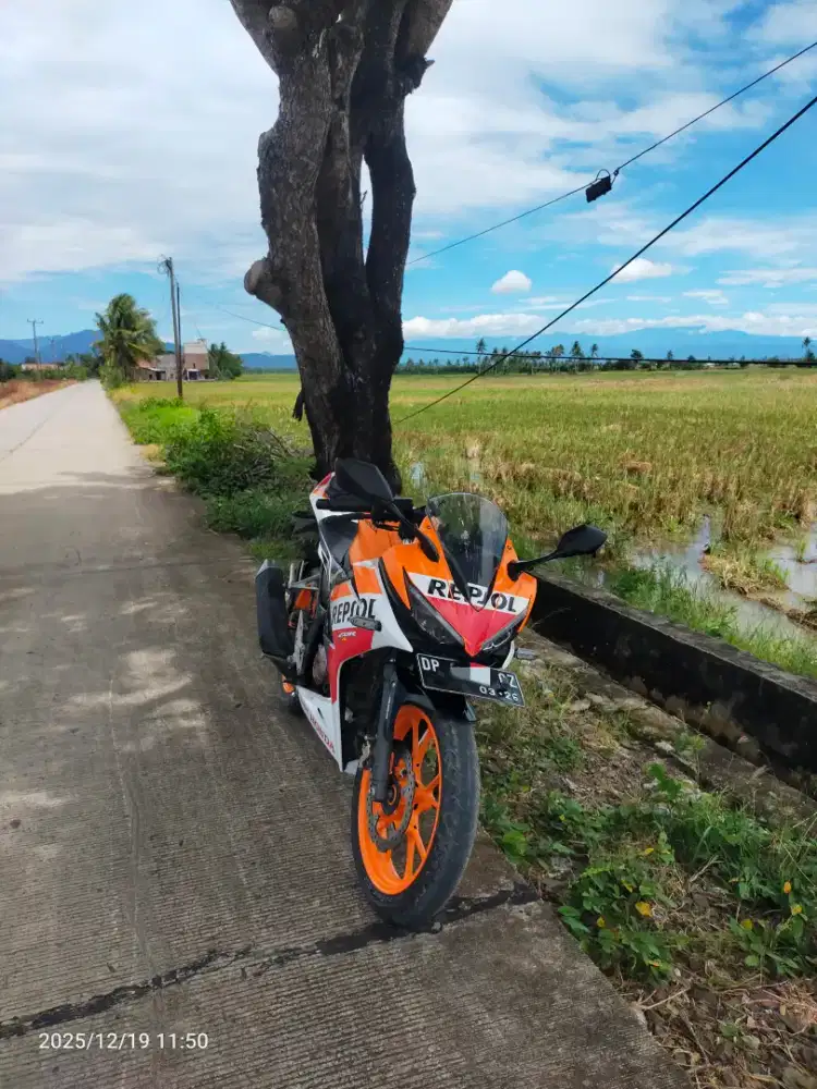 CBR 150R ABS Facelift limited edition like new