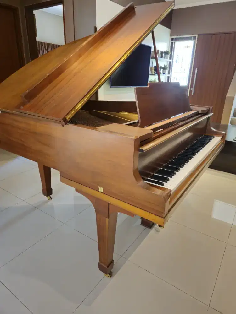 Dijual Grand Piano Kawai KG 1C