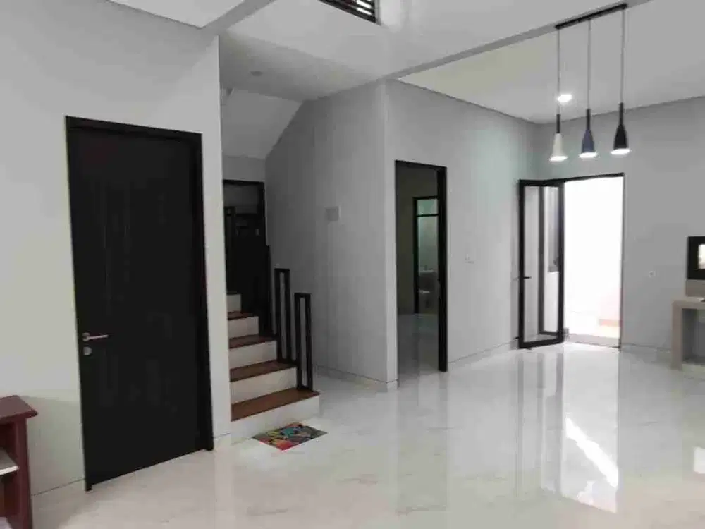 RUMAH 2LT CAKEP MINIMALIS JARANG ADA DI BARUK SELANGKAH RAYA MERR, DEKAT NIRWANA EKSEKUTIF, TRANSMART RUNGKUT, SUPERINDO, UPN, STIKOM / DINAMIKA, NGINDEN, UBAYA TENGGILIS