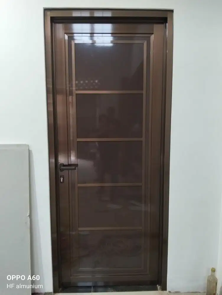 Pintu ,Kanopi Kaca,Jendela,Kitcen set, dan Kusen Alumunium