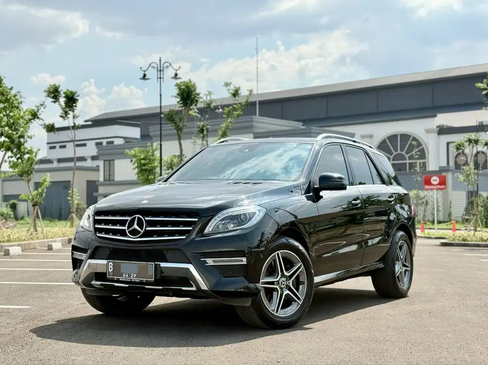 Mercedes Benz ML400 W166 AMG Package Antik Low KM Asli