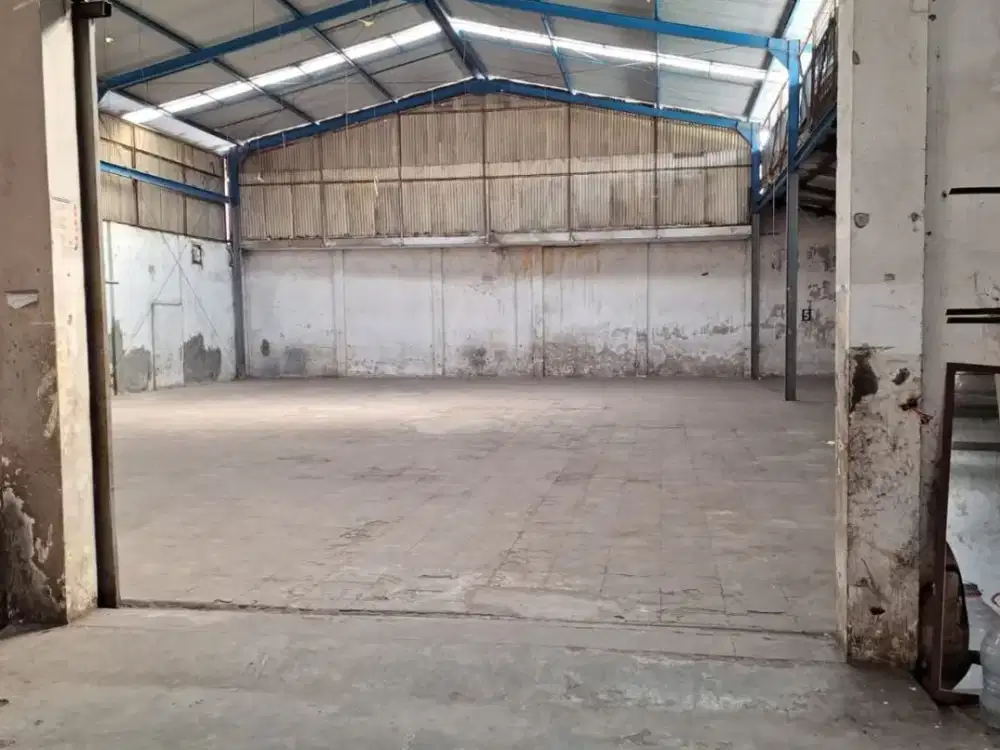 Gudang Siap Pakai Strategis di Sudirman Bandung