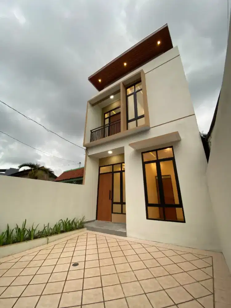 DEKAT UNIMUS RUMAH BARU SIAP HUNI