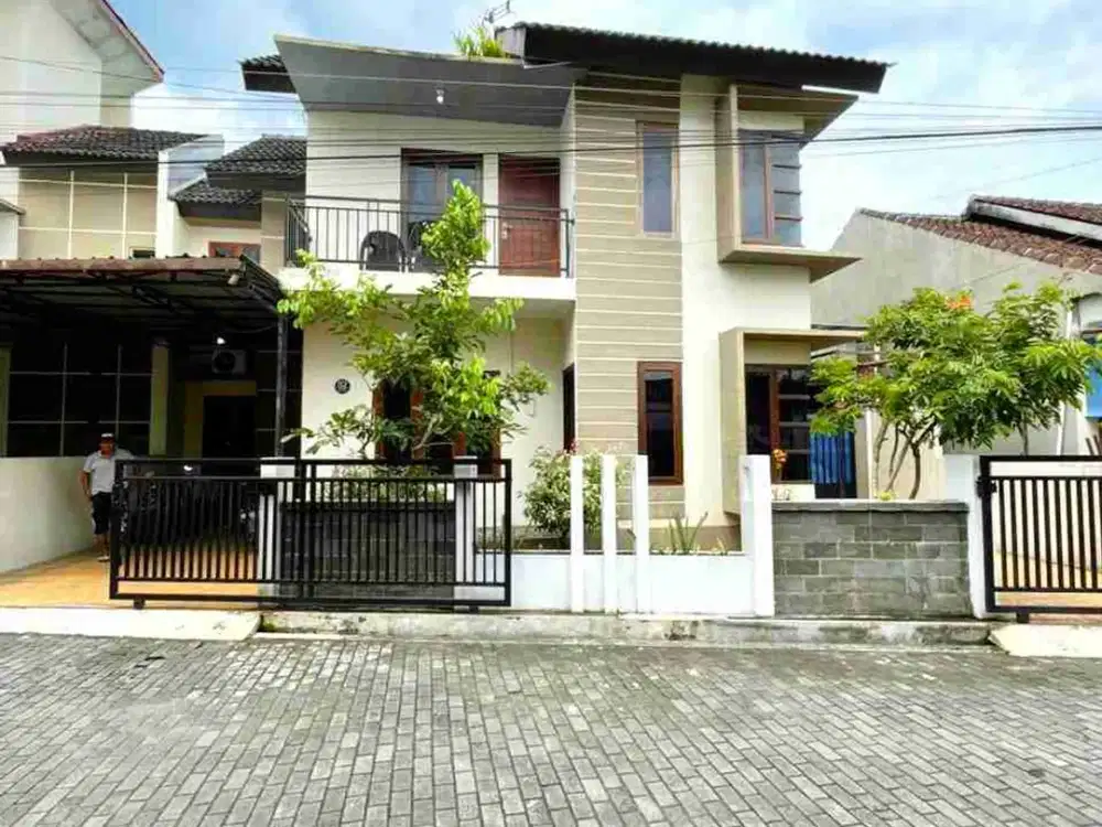 Rumah 2lt dlm komplek security 24jam