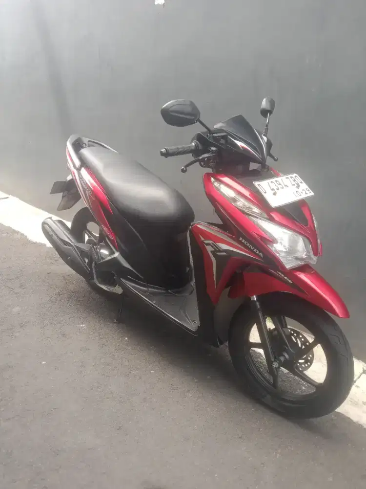 JUAL CEPAT HONDA Vario 125 CBS ISS 2014, SUPER MULUSSS.. FULL ORI..