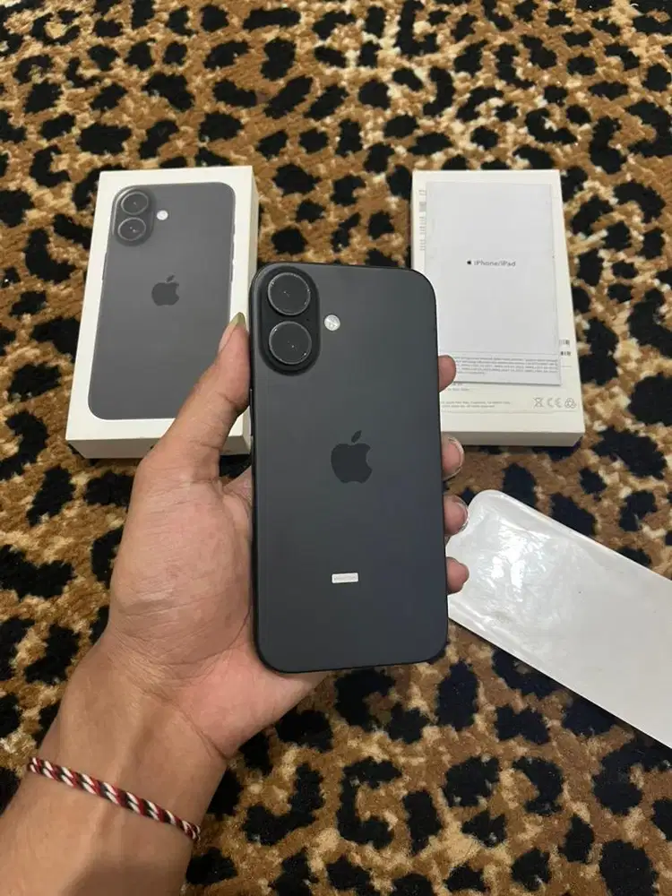 Iphone 16 128GB Black Resmi iBox Fullset Ori Mulus Nominus