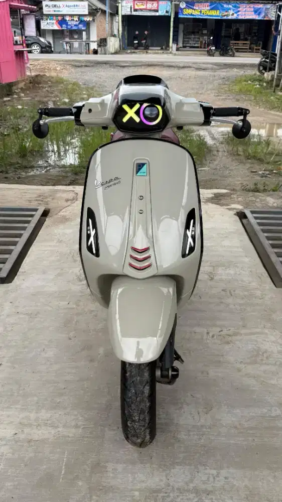 Vespa sprint 3v 2016