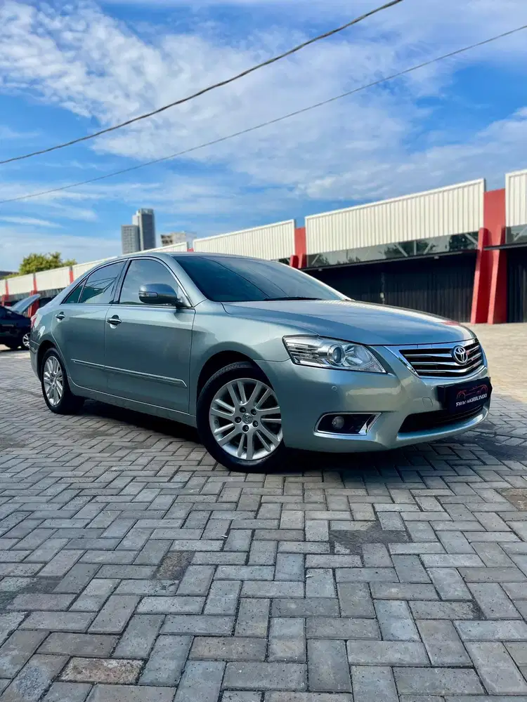 Toyota Camry 2.4 V AT 2011