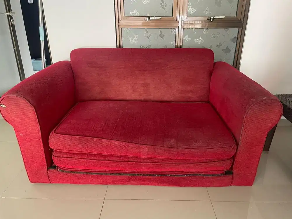 Jual Cepat Sofa Bed, Kasur, Kulkas