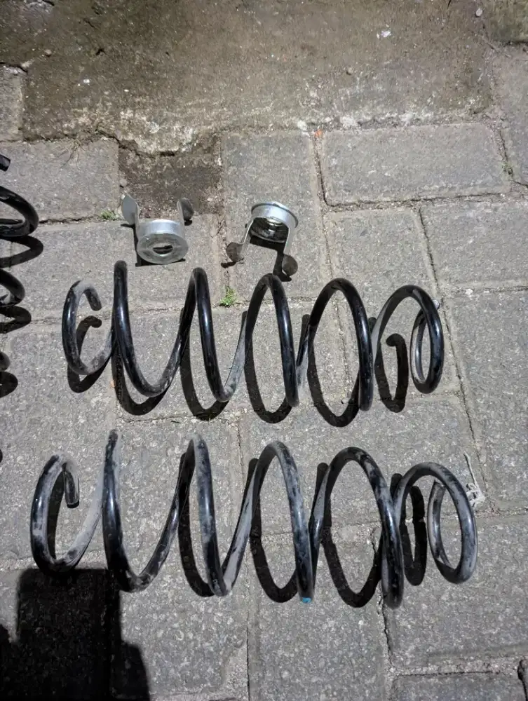 Per Depan & Belakang Honda Brio RS