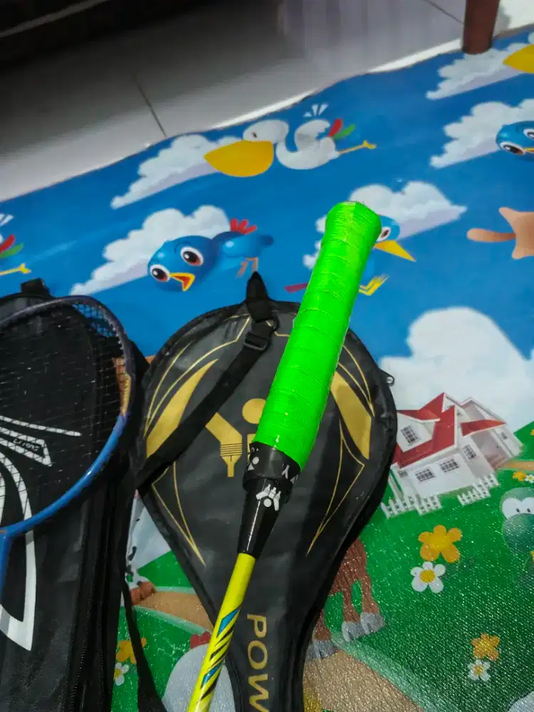 raket badminton anak dan dewasa