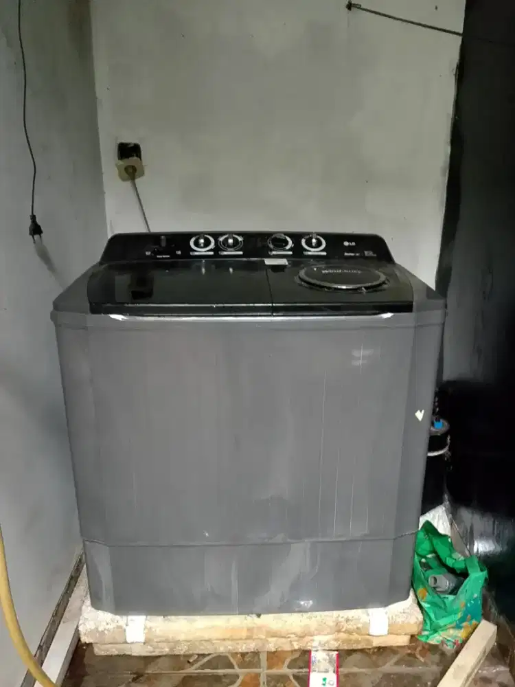 Dijual mesin cuci
