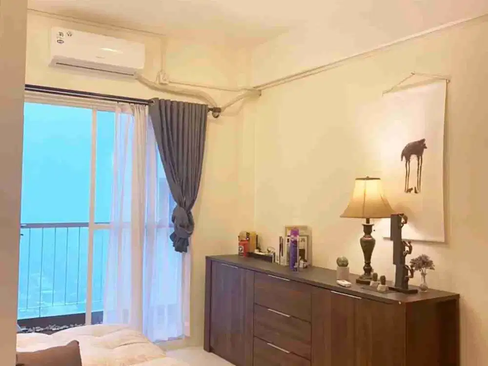 DISEWAKAN APARTEMENT PUNCAK DHARMAHUSADA TOWER A 2BR LUX TINGGAL BAWA KOPER