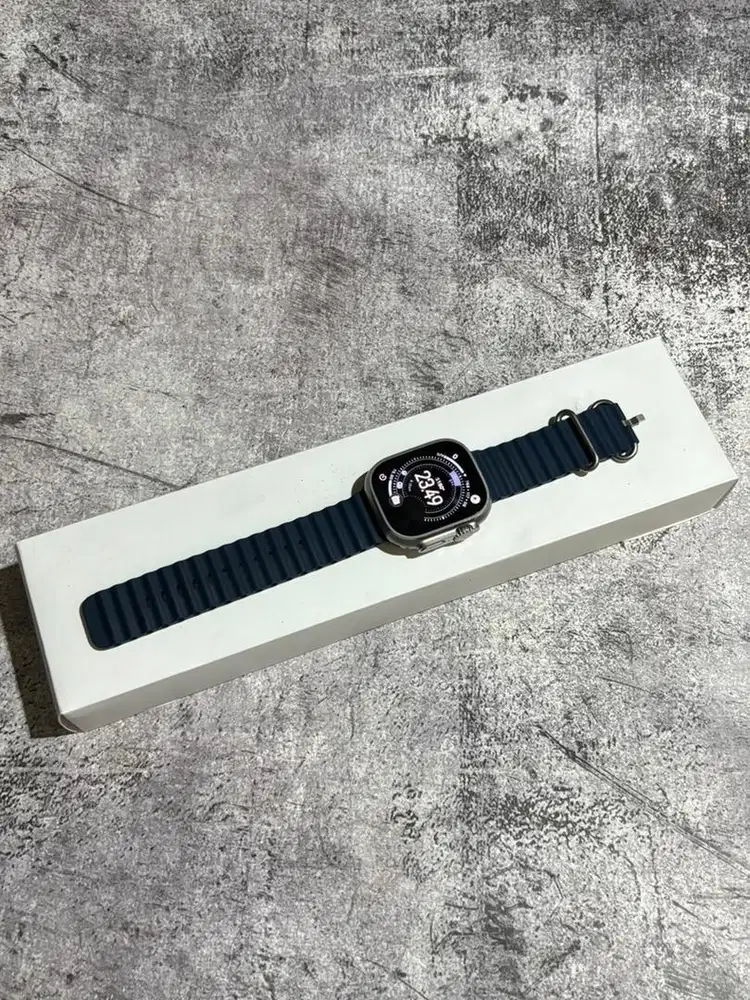 Apple Watch Ultra 2 49mm Titanium Ex IBox