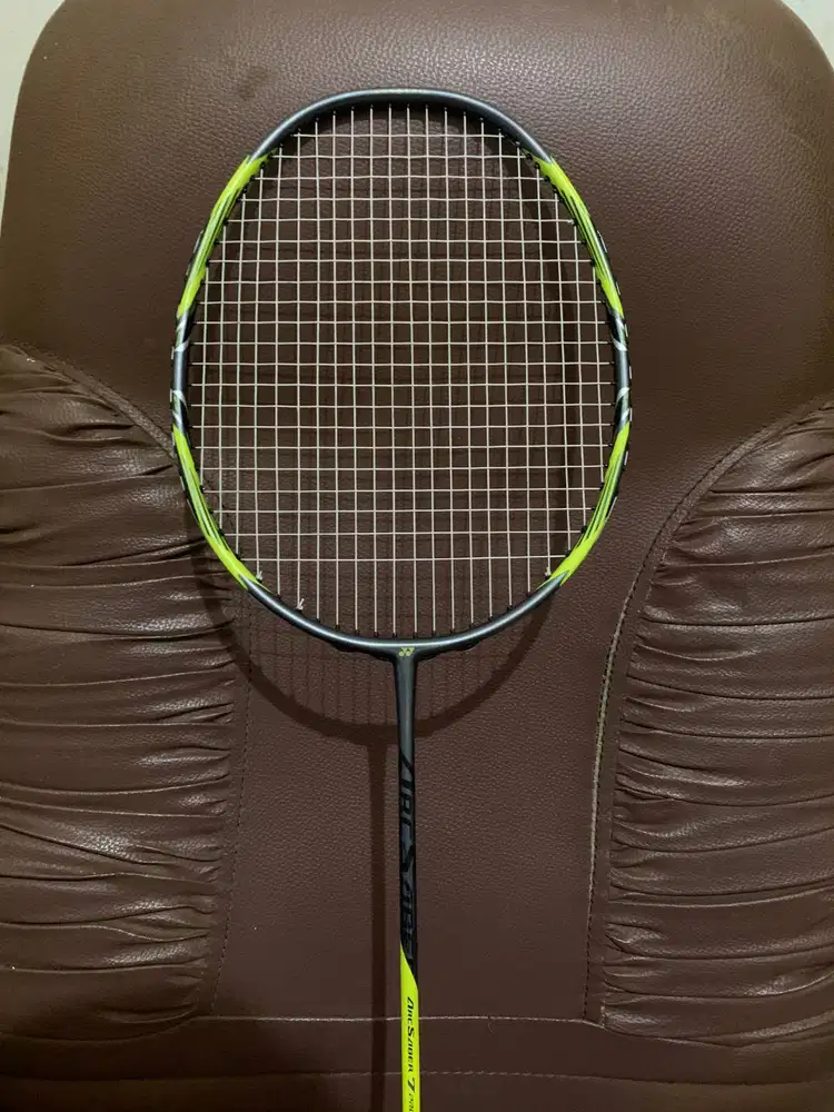 Raket Badminton Yonex Arcsaber 7 pro SP 97% mulus like new