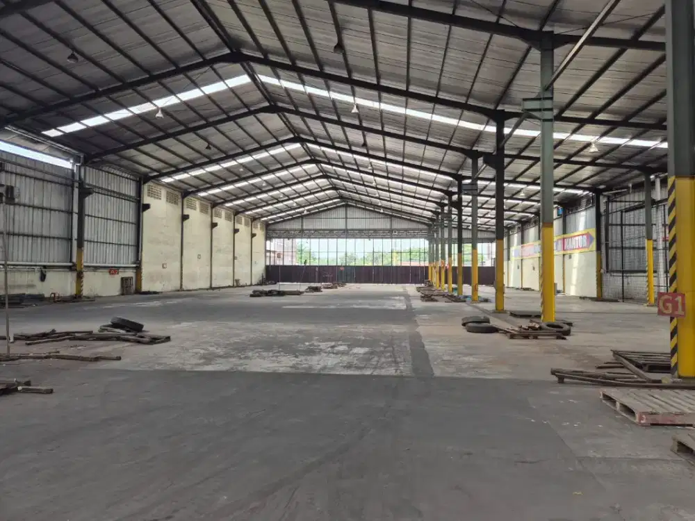 Jual Cepat Gudang Siap Pakai
Cipeucang Tunggilis Cileungsi Jonggol