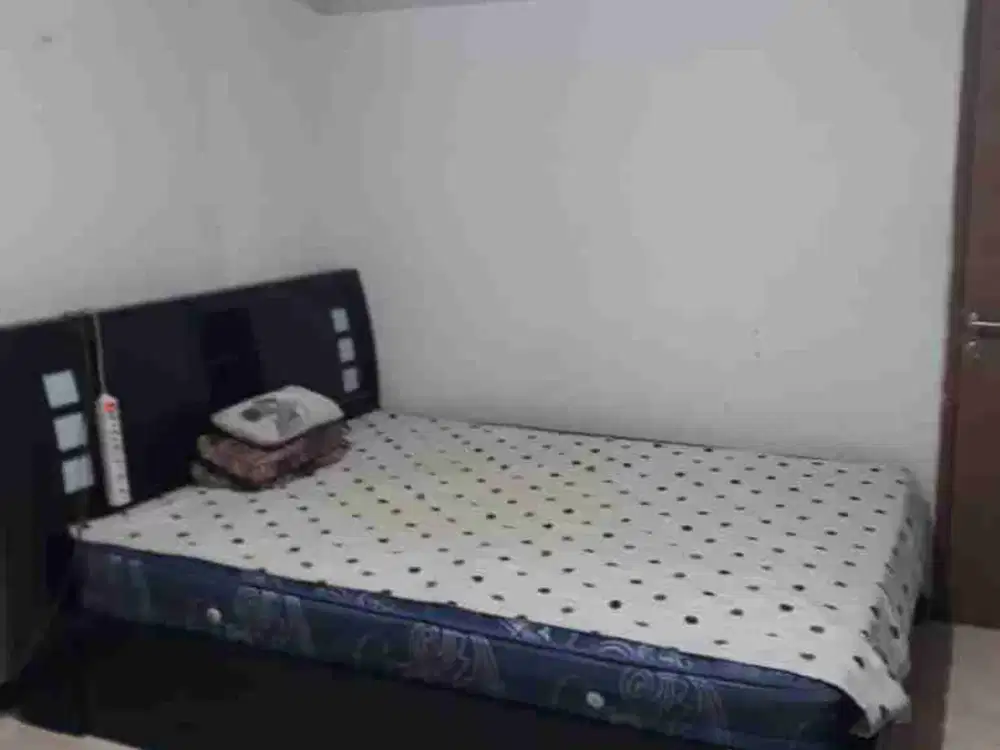 apartemen green park view